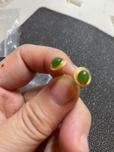 NEW COLLECTIBLE*RARE*GORGEOUS HETIAN GREEN JADE/收藏级稀有和田玉碧玉 GOLDS925/银镀金 EARRINGS