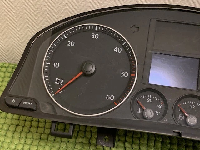 COMPTEUR VW GOLF 5 - Référence 1K0920861B - Photo 3/4