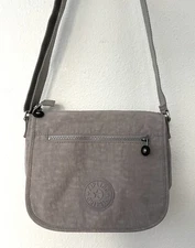 NEW Kipling Lightweight Fold Over Flap Everyday Crossbody Purse, Light Gray
