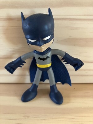 DC COMICS BATMAN 4 INCH ACTION NJ CROCE BENDABLE ACTION FIGURE