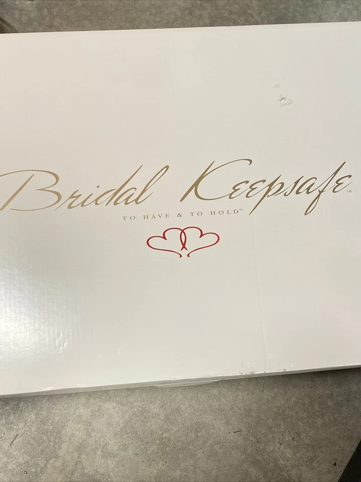 Vestido de novia y velo blanco suave David’s Bridal para mujer talla 6  Foto 2 de 4