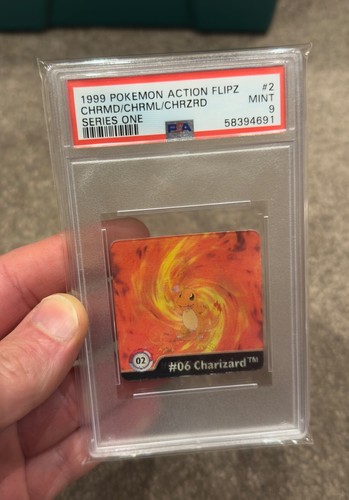 Pokémon 1999 Charmander/ Charmeleon/ Charizard Action Flipz Series 1 PSA 9 - Picture 4 of 4