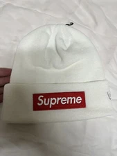 SUPREME NEW ERA BOX LOGO BEANIE WHITE FW21