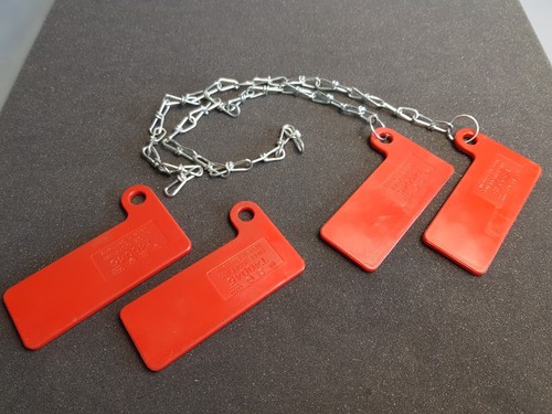 Orig. VW Audi VAG T40045 Spezialwerkzeug 2x Unterlage Kotflügel Motorhaube (K30)