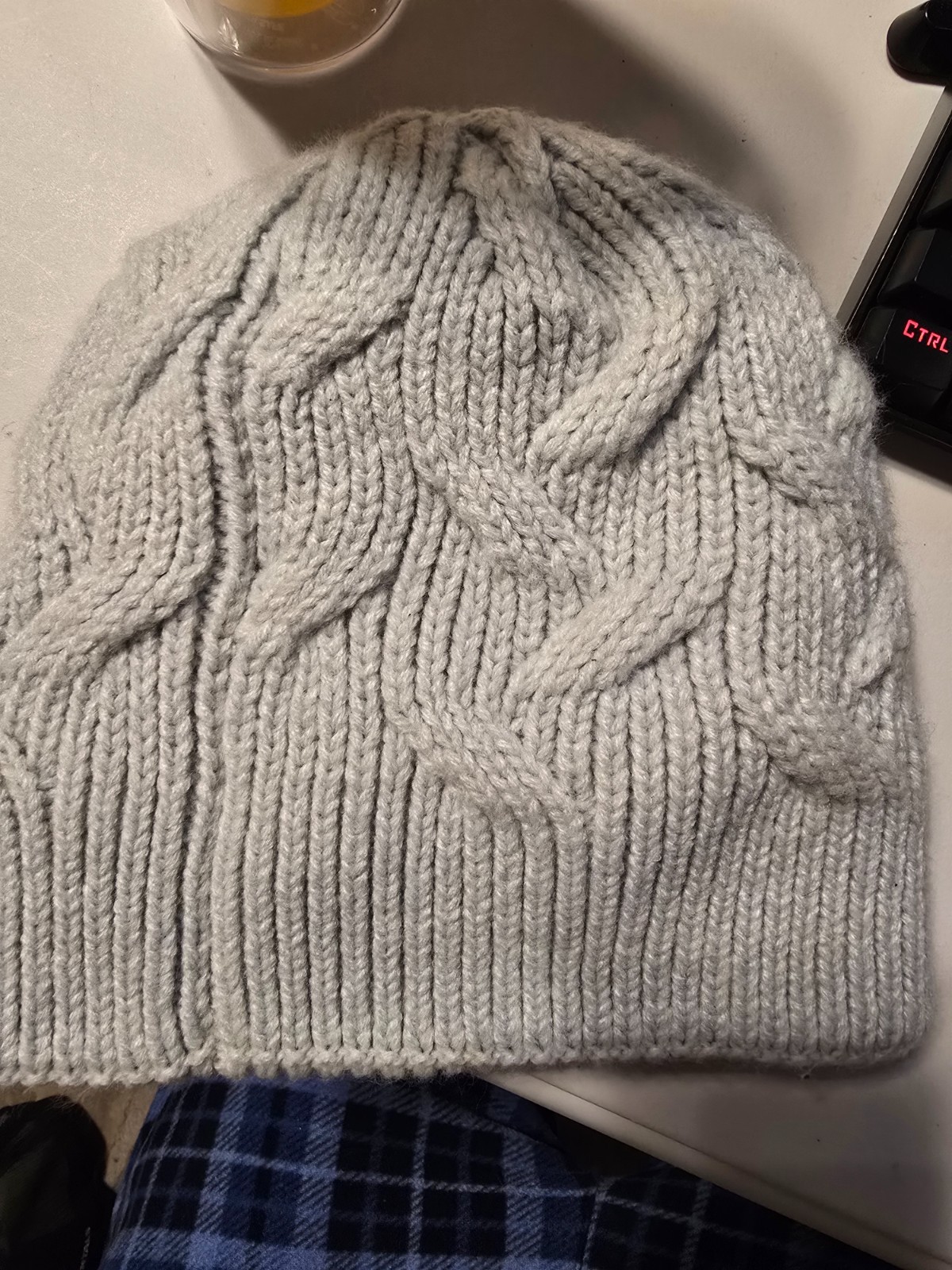 stocking cap womens  Under Armor Grey Knit Beanie… - image 4