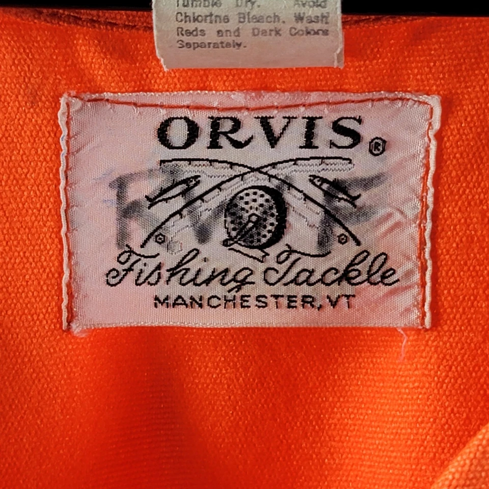 Vintage Orvis Fishing Hunting Vest Size Small 4 Button Back Storage Side Pockets - Image 3 of 4