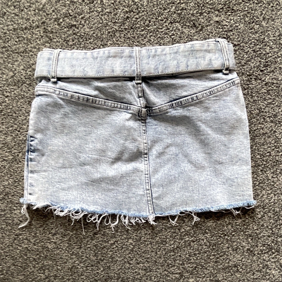 Nueva Minifalda Denim Bershka Azul Lavado Claro Hebilla Detalle Cinturón, Talla 32