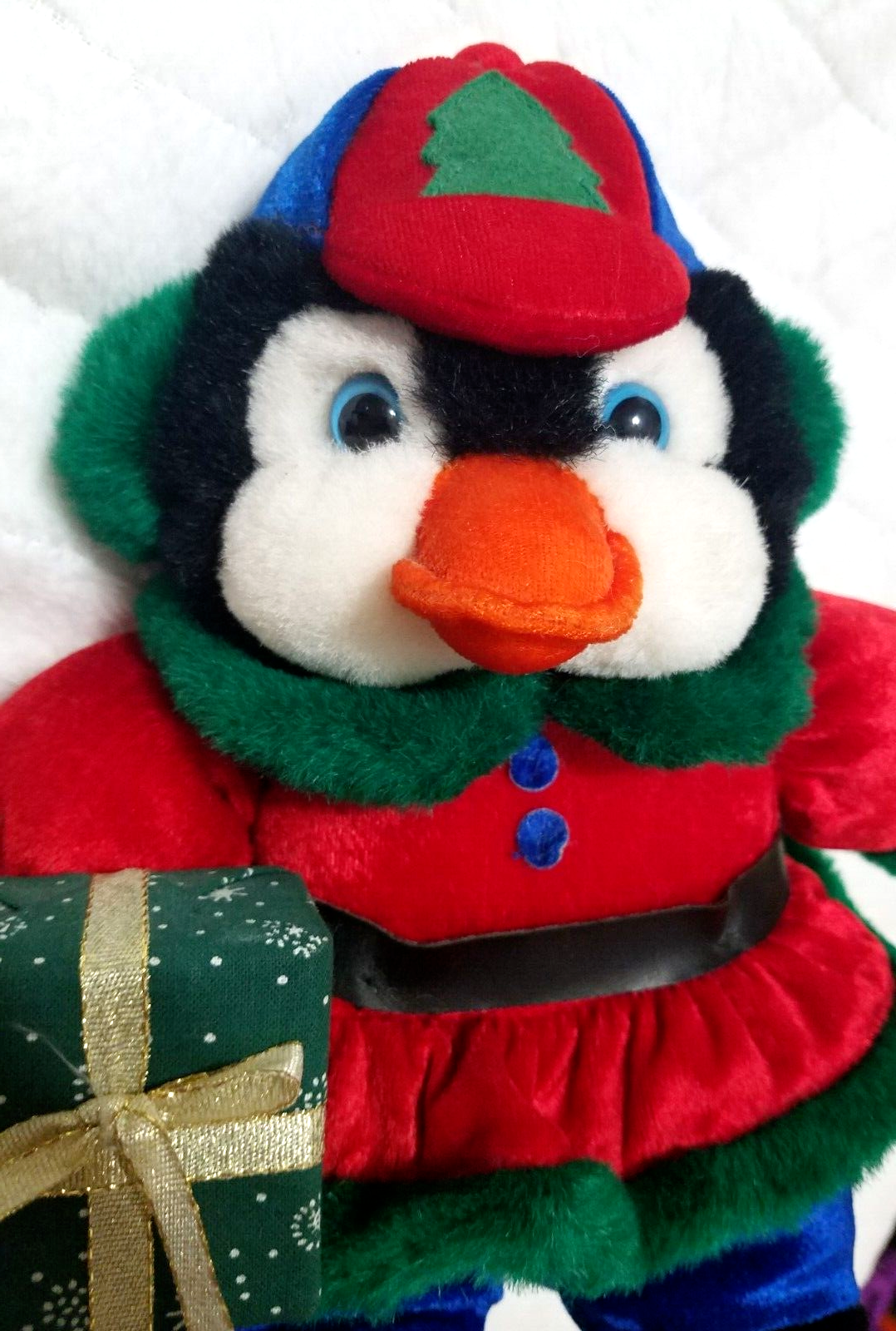 TB Comercio Navidad Vacaciones Patinador sobre Hielo Pingüino Peluche Animal Sombrero Regalo