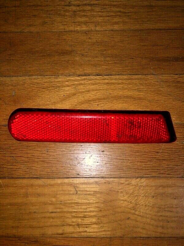 2000 - 2002 BMW Z3 E36 Rear Bumper Reflector Left Driver Side