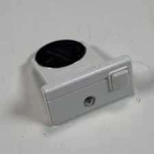 OEM Nintendo Wii RVL-001 101 Replacement Part White Battery Door Carrier Cover