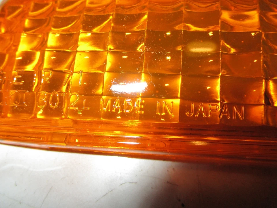 NOS Front L.H. Lente de estacionamiento y giro 1972 73 74 75 Chevrolet camioneta LUV, 94021555 Foto 4 de 4