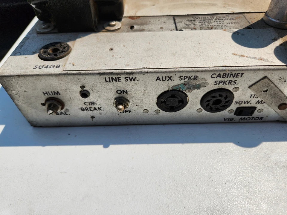 Amplificador de tubo Wurlitzer 4075 sin probar  Foto 4 de 4