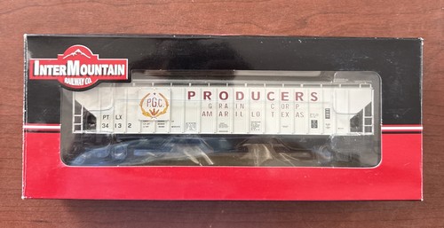 Coche tolva InterMountain “Producers Grain Co” 3 bahías acanalado #34132 | Condition: New