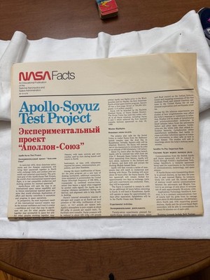 Rare 1975 NASA Apollo-Soyuz Test Project Poster   48'' x 40''
