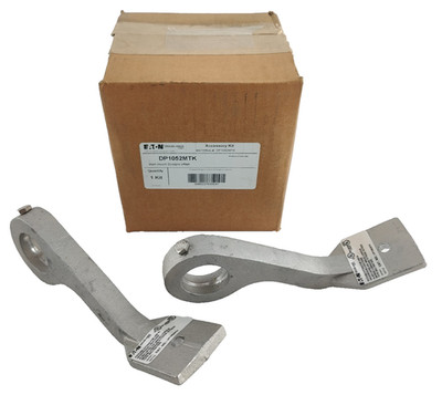 2PCS. Crouse-Hinds DP1052MTK, Offset Wall Mounting Kit for Champ MLL Series