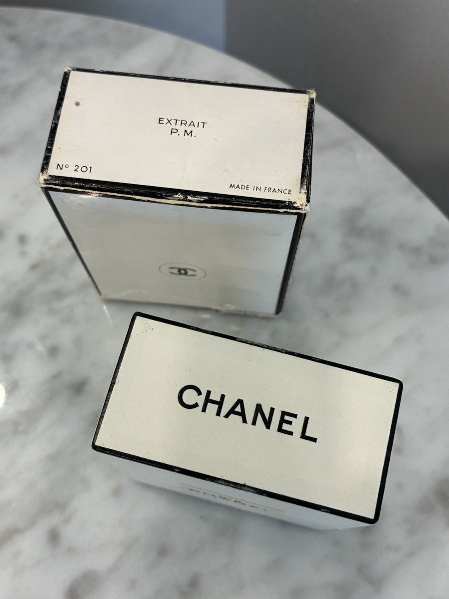 Vintage Chanel No 5 Extrait Pure Parfum P.M. 201 Paris 1oz. Sealed