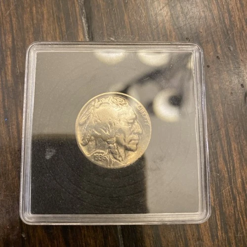 1936 Buffalo Nickel 5c US Coin Philadelphia Mint Uncirculated