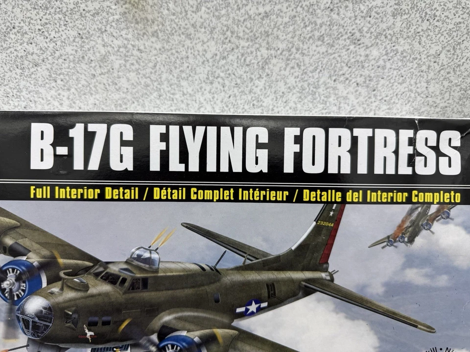 Revell Pro Modeler WW2 B-17G Flying Fortress 1/72 Model Plane Kit 85-5861 - Image 3 of 4