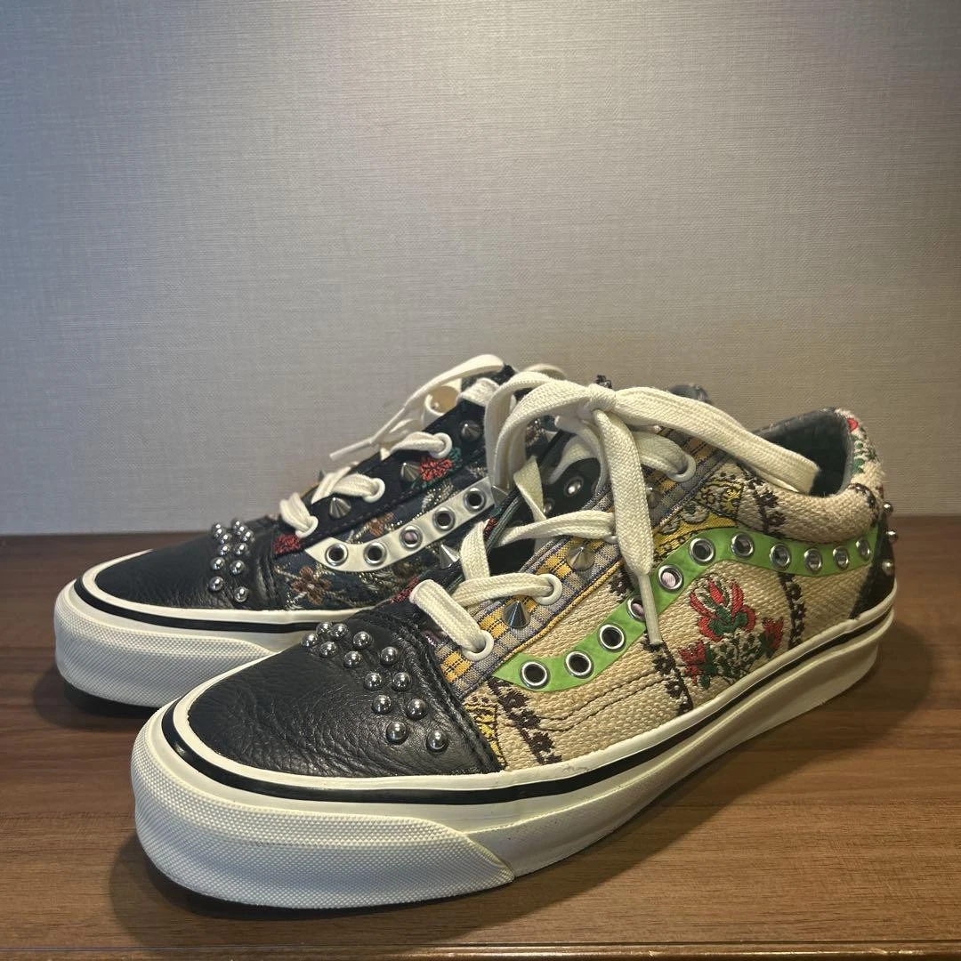 Baskets à broder cloutées produit collaboration GUCCI VAULT x VANS #PGJQ8X