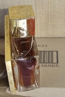 FAN DI FENDI EXTREME 1.7 oz EDP WITH SOME SCRATCHES DAMAGE BOTTLE SAME AS PICTUR