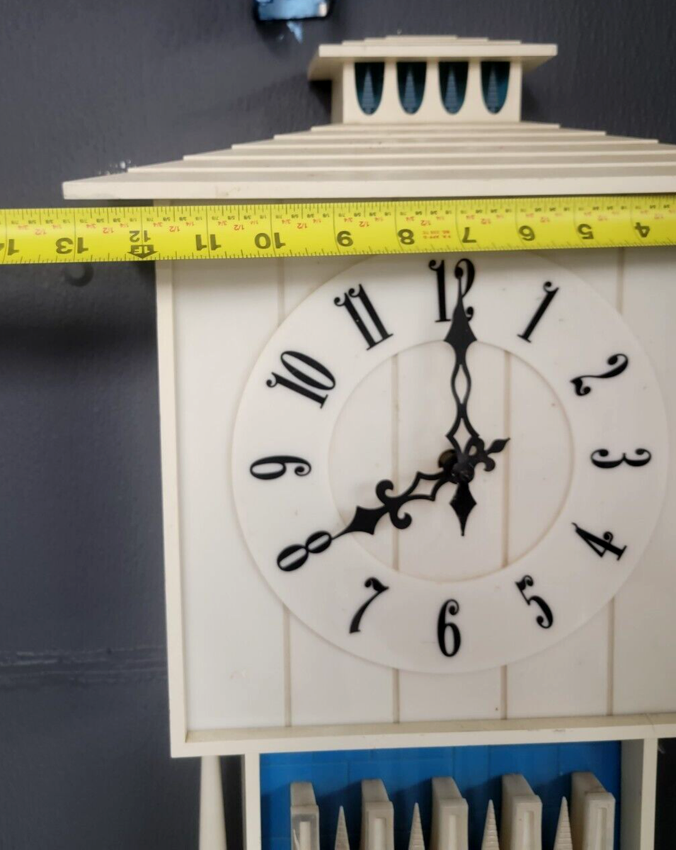 Vintage 60's Hamm's Beer Lighted Wall Clock 22