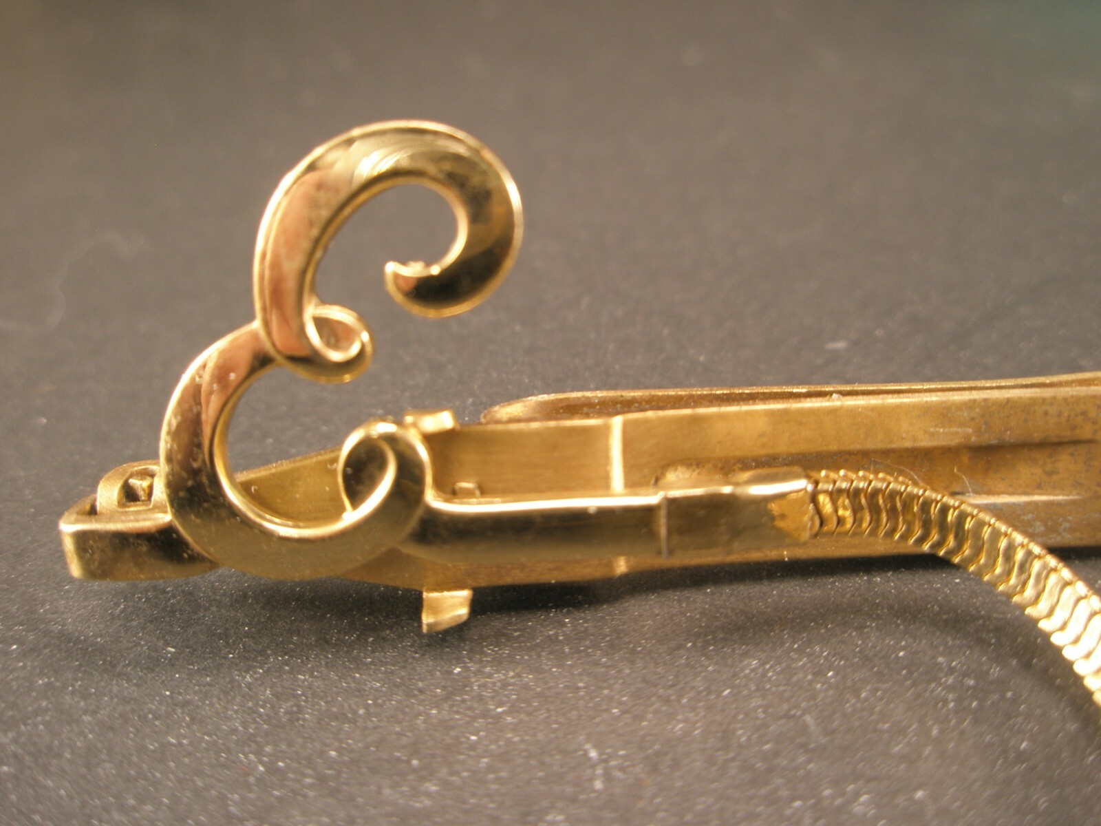 E Monogram Initials Letter  Snake Chain Vintage F… - image 3