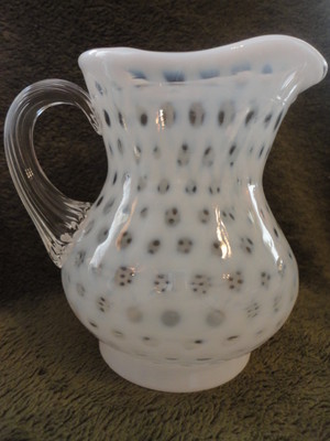 Fenton White Coin Dot Opalescent Pitcher Applied Clear Ribbed