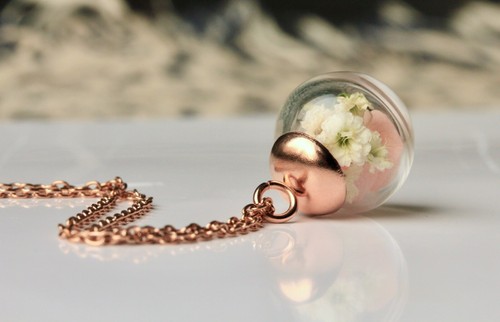 Kette Hortensie Blüten Schleierkraut rosegold Geschenkidee Frau Freundin Mutter - Bild 4 von 4