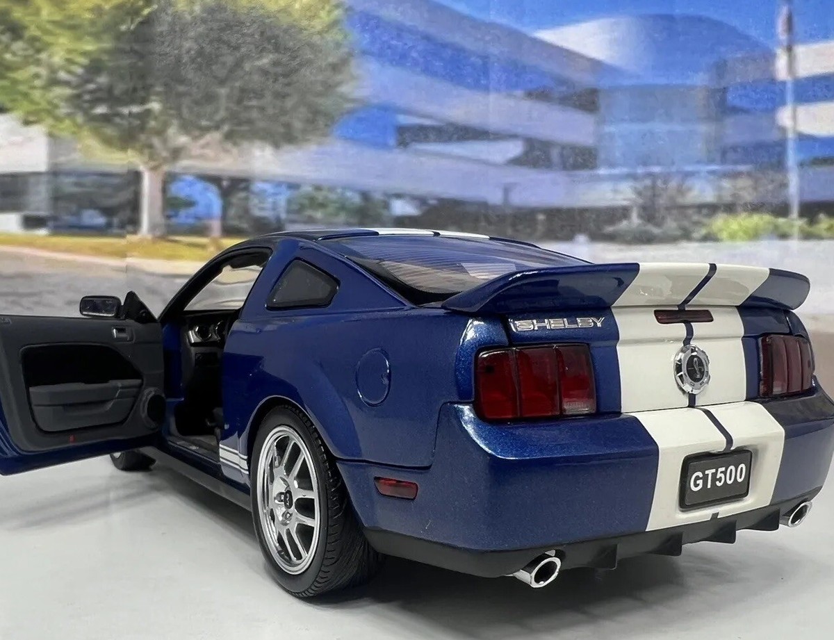 オールズモビル フランクリンミント 1/43 Franklin Mint 2007 Shelby Mustang GT500 Coupe Blue/White LE