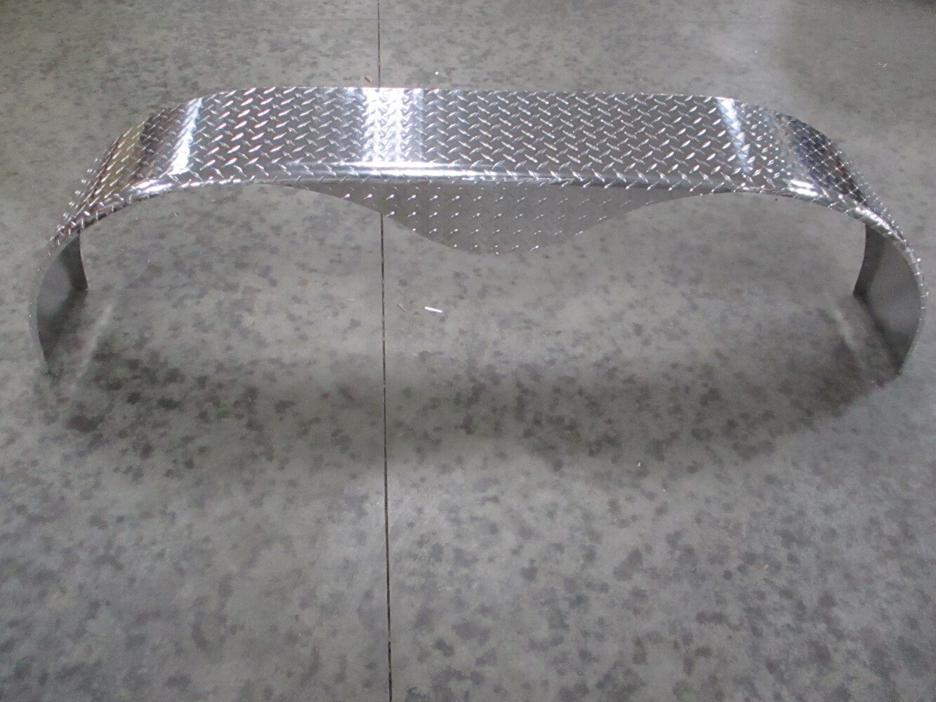 Single (1) Tandem Aluminum Tread Plate Cargo Trailer Fender 72"L 20"H 9