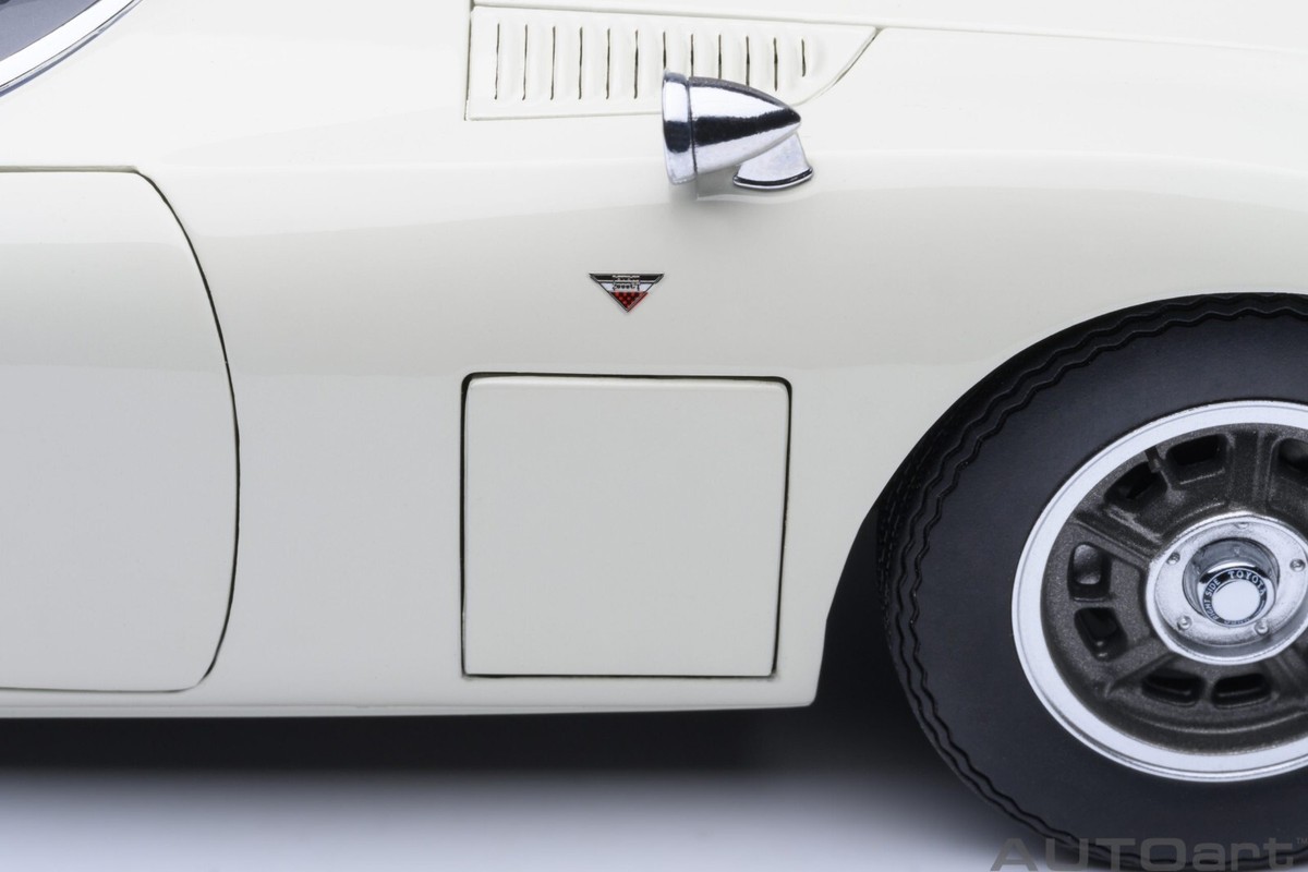 Autoart Toyota 2000GT 1967 (White) 1/18 Scale New Release! | eBay