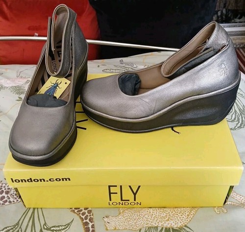 Sandalias de cuña FLY LONDON metálicas plateadas BORGOGNA de cuero con plataforma Reino Unido 5 - Imagen 4 de 22