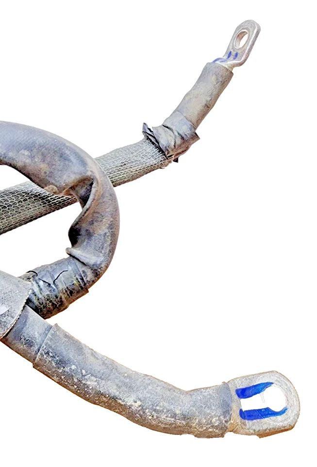 Cable de batería positivo de arranque Volkswagen Touareg 2004-2010 4,2 L OEM Foto 2 de 3