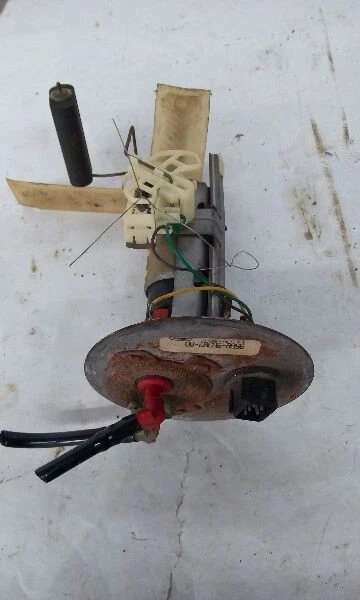 Conjunto de bomba de combustível 97-98 Ford Contour 2,5 litros 6 cilindros ID 97BP-HA - Imagem 2 de 3