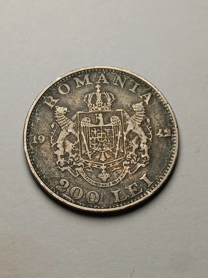 1942 Romania Mihai I Silver 200 Lei (Dark Toning) - Image 4 of 4