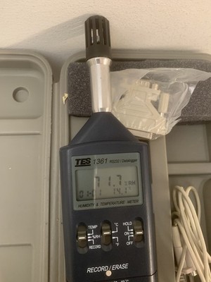 Feuchte Temperatur Messgerät TES-1361 Datalogging RS-232 Schnittstelle Software Originalverpackt