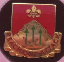 Pinback DUI artillerie de campagne 96ème WW2