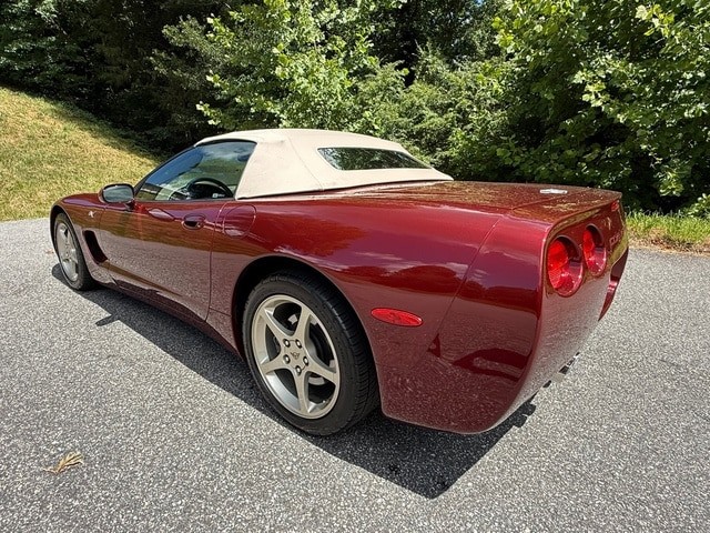 2003 50th Anniversary Red Chevrolet Corvette   | C5 Corvette Photo 8