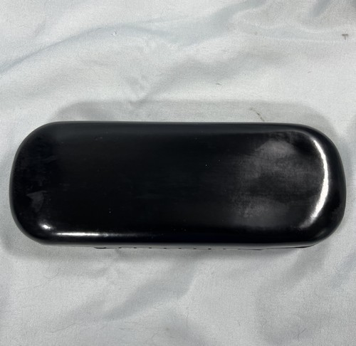 Vintage Oscar de la Renta Eyeglasses Glasses Case - Cleaning Cloth - Hard Case - Picture 10 of 11