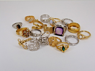 Vintage Avon & Other Silver & Gold Tone with Faux Stones Lot of 18 Rings Jewelry
