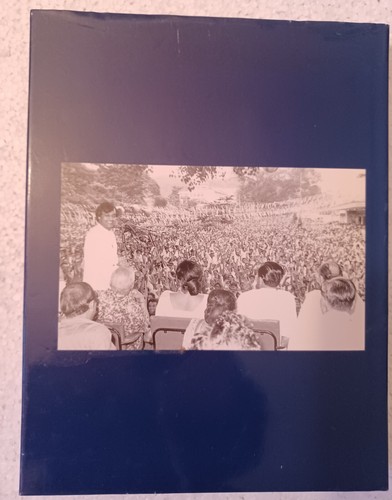 Buch - Gamini Dissanayake, 50: Ein Anfang, signiert von Dissanayake - Bild 2 von 3