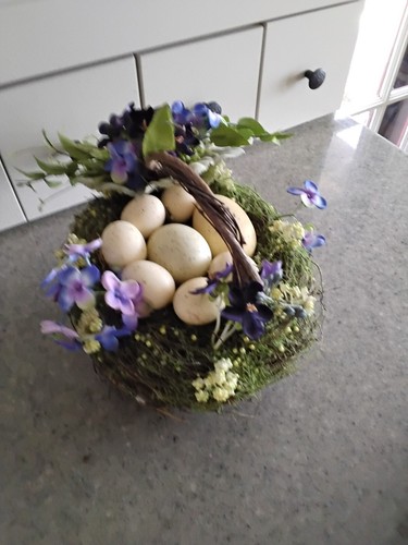 Grapevine Basket Nest with Artificial Violets, Babies Breath, Moss, Plastic Eggs - Picture 10 of 15