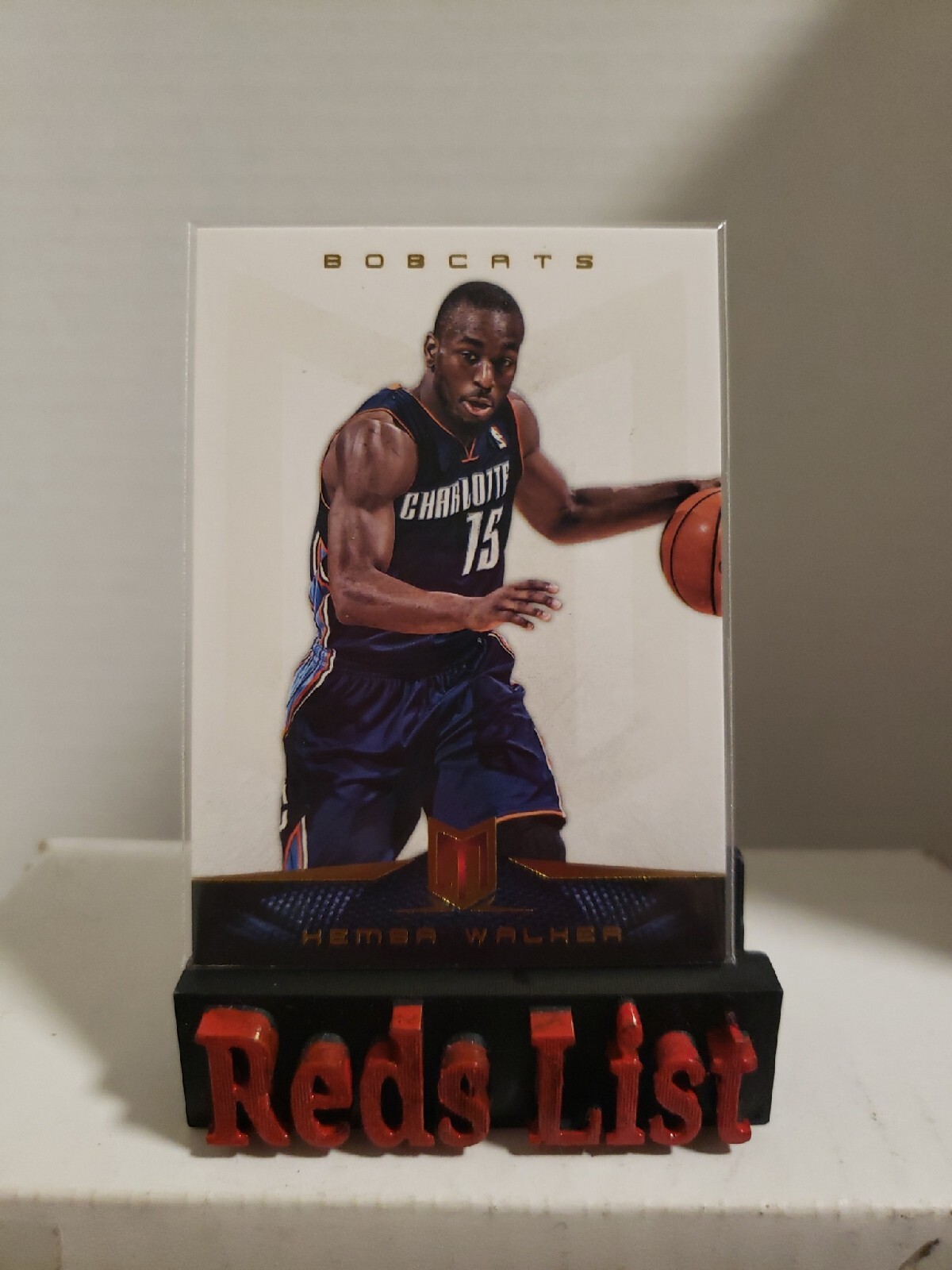 2012-13 Panini Momentum Kemba Walker #31 Rookie Charlotte Bobcats