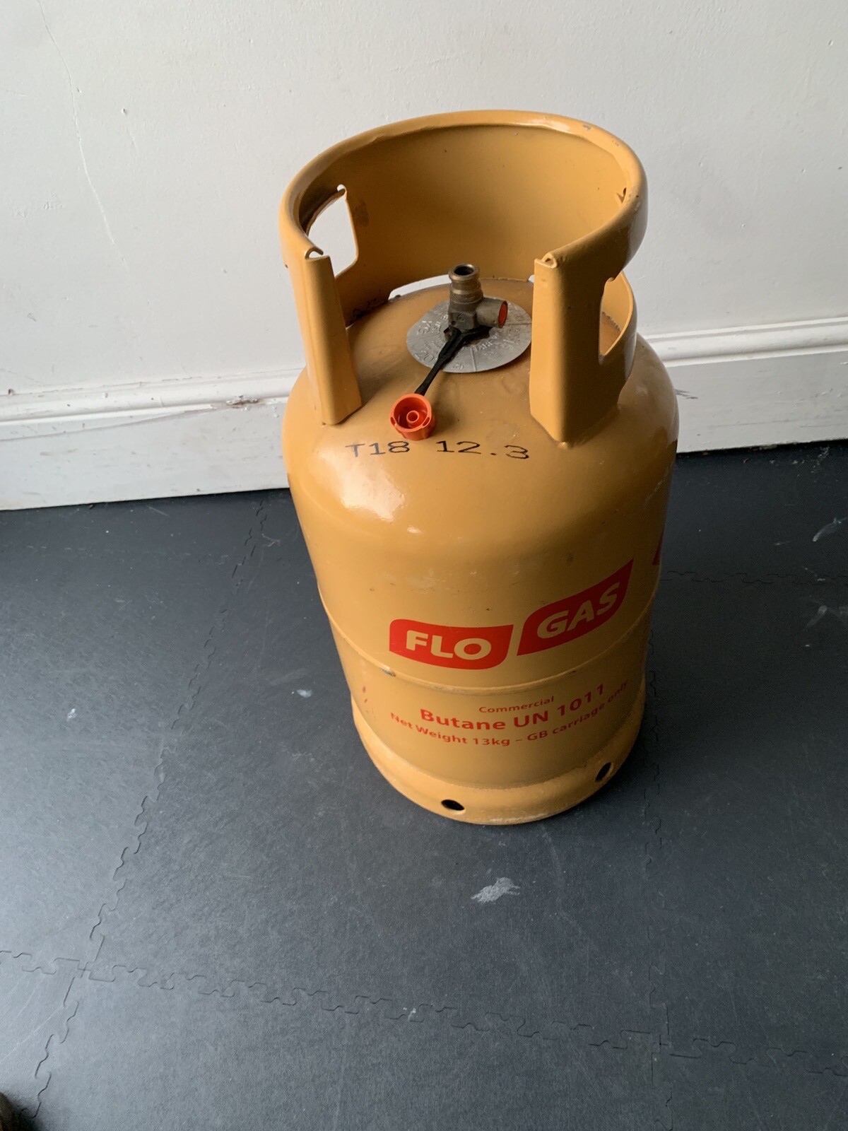 New Calor 4.2kw Portable Free Standing Heater With Empty Butane Gas