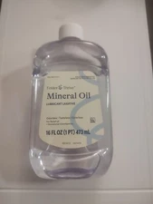 12 Bottle Of 16oz Foster& Thrive Mineral Oil