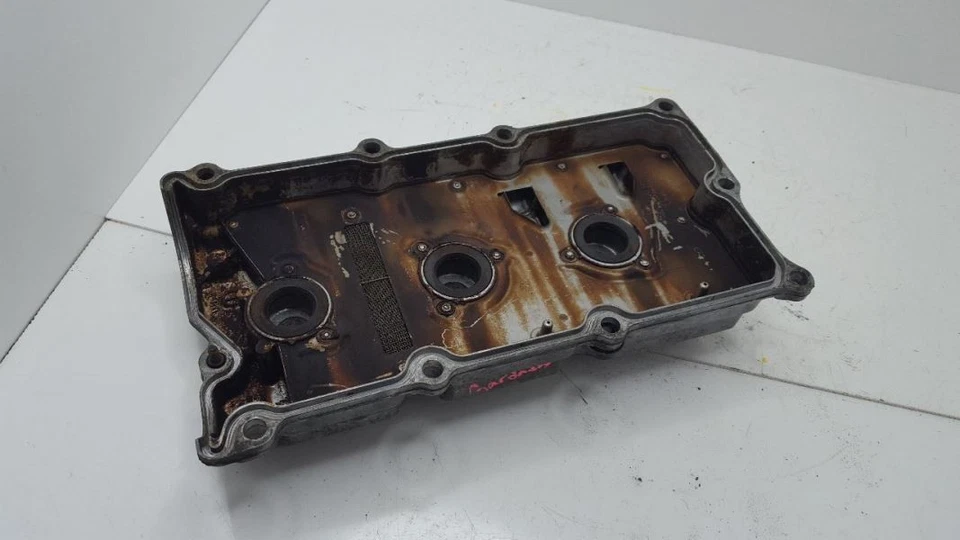 Cubierta de válvula lado pasajero (trasera) 1996 97 98 99 Infiniti I30 I-30 Foto 3 de 4