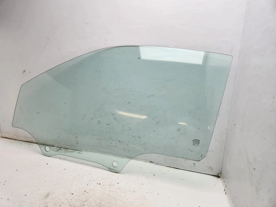 SMART FORTWO GLASS WINDOW FRONT LEFT PASSENGER SIDE A451 MK2 2006 - 2014 - Image 3 of 4