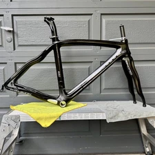 46.5cm (48 c-t) Pinarello Dogma 65.1 Think 2 Carbon Frame + Seatpost and Fork 