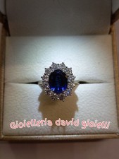 Anello In Oro Bianco  18kt Con Zaffiro E Diamanti Cvd