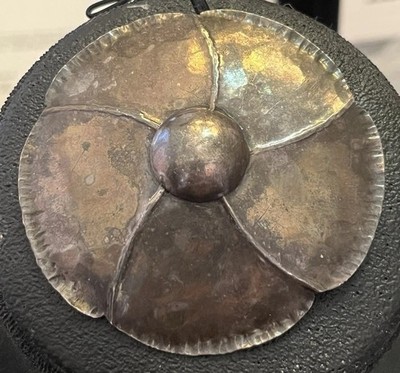 Vintage 800 Silver Makers Mark Hammered Flower Designed Brooch